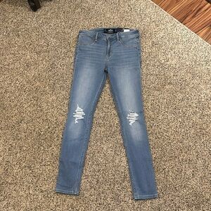 Hollister skinny jeans